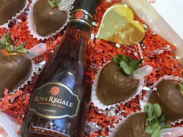 Red Wine Lovers Gift Box